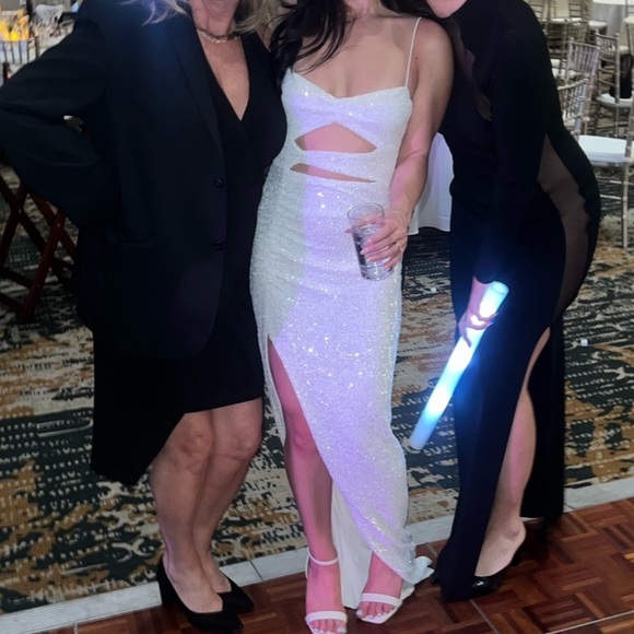 SUBLIME CUTOUT Maxi - Picture 2 of 4